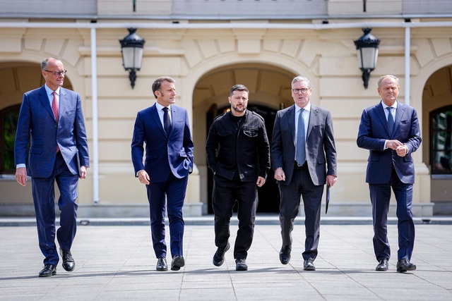 Das Treffen westlicher Staats- und Regierungschef in Kiew weckte Hoffnungen.  | Foto: Kay Nietfeld/dpa