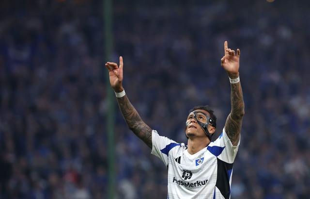 St&uuml;rmer Davie Selke ist mit dem HSV in die Bundesliga aufgestiegen.  | Foto: Christian Charisius/dpa