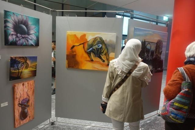 Ausstellung der Montagsmaler in Rheinfelden bietet  Einblicke in bunte Bildwelten