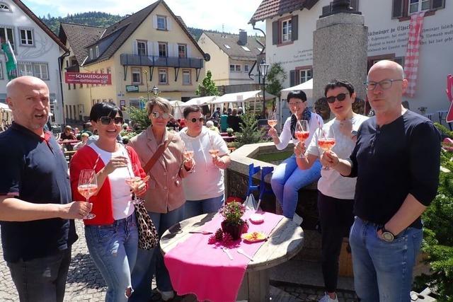 Schwarzwald Heimatmarkt in Elzach zieht hunderte Besucher an