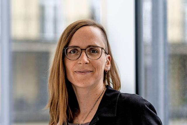 Diese Frau managt die Freiburger Stammzelldatei und hilft damit Leben zu retten