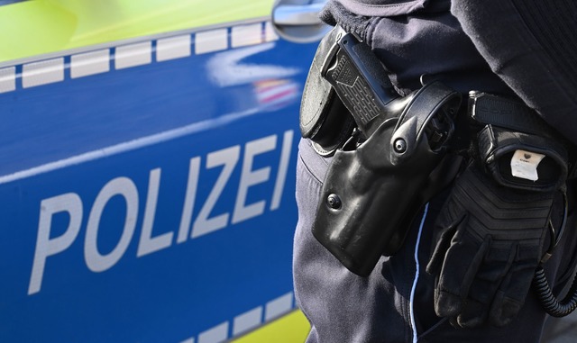 In der Landeserstaufnahmeeinrichtung S...inandersetzungen gegeben. (Symbolbild) | Foto: Bernd Weißbrod/dpa In der Landeserstaufnahmeeinrichtung S...inandersetzungen gegeben. (Symbolbild) | Foto: Bernd Weißbrod/dpa