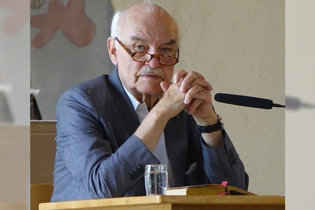 Vom Tatort-Kommissar zum literarischen Erzhler. Ein Besuch bei Charles Brauer in Baselland
