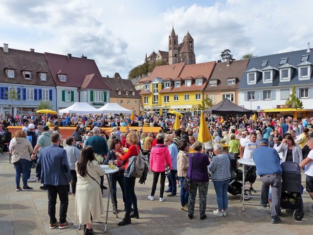 Der Breisacher Marktplatz soll am Sonn...Das Foto entstand beim Stadtfest 2022. | Foto: Dirk Sattelberger Der Breisacher Marktplatz soll am Sonn...Das Foto entstand beim Stadtfest 2022. | Foto: Dirk Sattelberger
