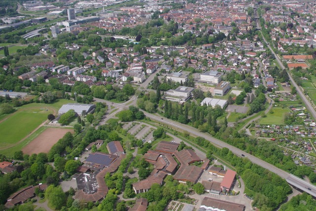 Blick von oben auf die Offenburger Südstadt, in die 500.000 Euro fließen. | Foto: Michael Joachim Blick von oben auf die Offenburger Südstadt, in die 500.000 Euro fließen. | Foto: Michael Joachim