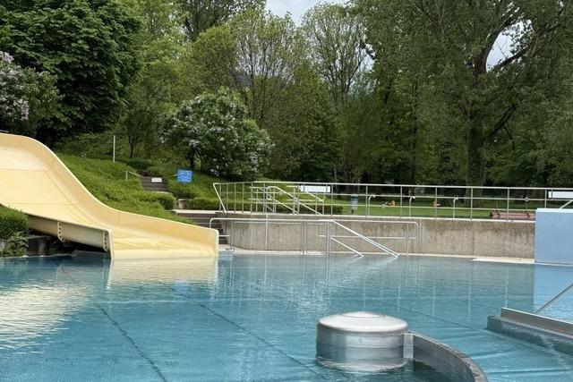 Familien erhalten Zuschuss fr das Dreisambad in Buchenbach