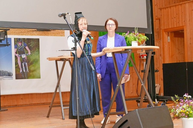 Anna Faller führte durch das Programm....andra Boser aus dem Kultusministerium. | Foto: Sophie Radix Anna Faller führte durch das Programm....andra Boser aus dem Kultusministerium. | Foto: Sophie Radix