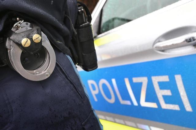Polizei findet in Lahr Frau und ihren Ex-Partner tot der Wohnung – und stellt Pistole sicher