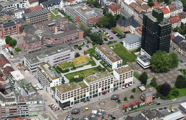 Die Sanierung des Lörracher Rathauses ...illionen von Land und Bund gefördert. | Foto: Erich Meyer Die Sanierung des Lörracher Rathauses ...illionen von Land und Bund gefördert. | Foto: Erich Meyer