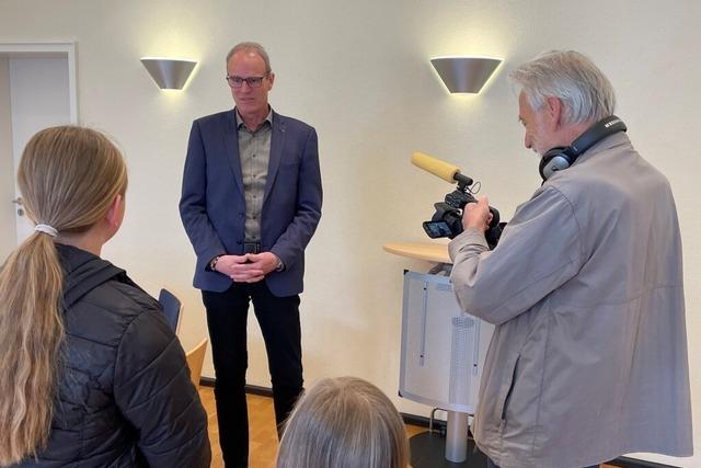 In einem Filmprojekt fragen Grundschüler, was Heimat für Menschen aus St. Peter bedeutet