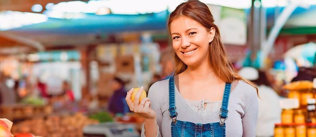 Beim Marktfest auf dem Mnsterplatz ka...inen Imbiss eine gute Zeit verbringen.  | Foto: Zukovic