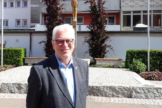 "Priester ist nicht nur ein Beruf", sagt Jrgen Decker, Pfarrer der Seelsorgeeinheit Oberes Elztal