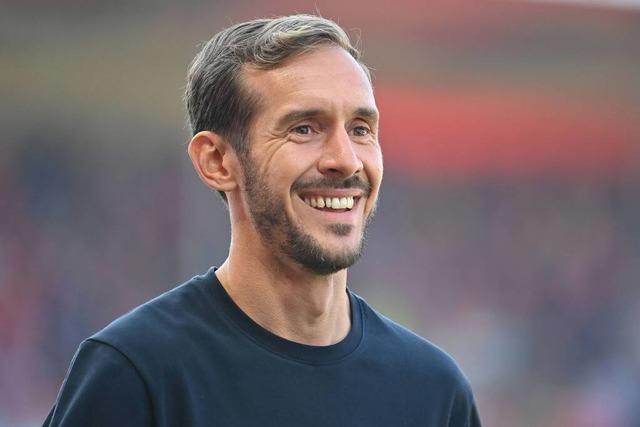 Selbstkritik und Empathie: Warum die Arbeitsweise von Julian Schuster beim SC Freiburg gefruchtet hat