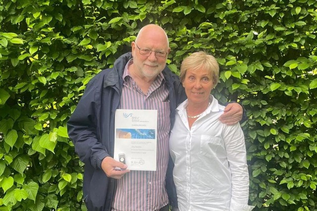 Ulrike Maier (rechts), Vizepräsidentin...ährige Vorstandsmitglied Jörg Kandzia. | Foto: privat Ulrike Maier (rechts), Vizepräsidentin...ährige Vorstandsmitglied Jörg Kandzia. | Foto: privat