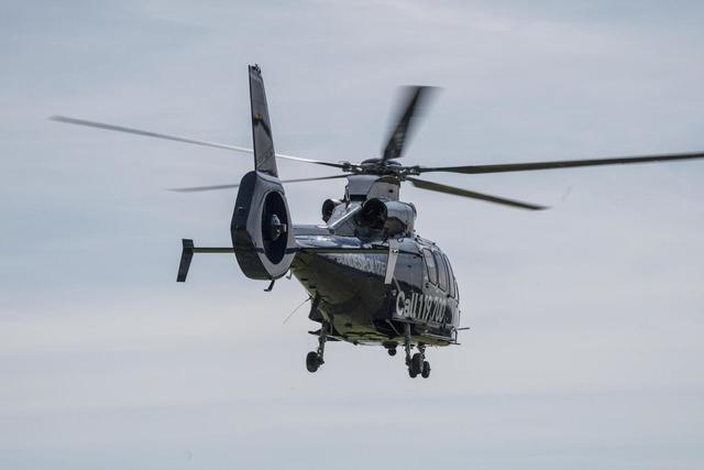 Pizzabote in Karlsruhe ausgeraubt: Hubschrauber-Fahndung der Polizei ohne Erfolg