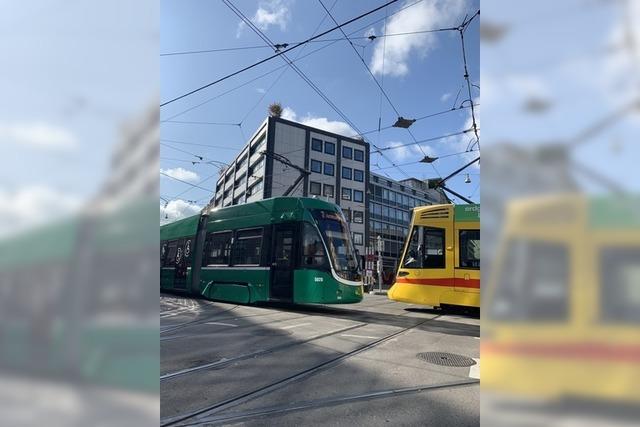Am Tram-Knotenpunkt Bankverein in Basel werden Gleise ersetzt