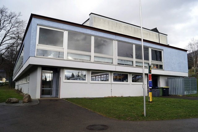 Die Sporthalle in Oberweiler wird sani... voraussichtlich noch bis Herbst 2026. | Foto: Silke Hartenstein Die Sporthalle in Oberweiler wird sani... voraussichtlich noch bis Herbst 2026. | Foto: Silke Hartenstein
