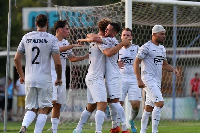 Vier Teams wollen in der Fuball-Bezirksliga Ortenau noch in die Relegation