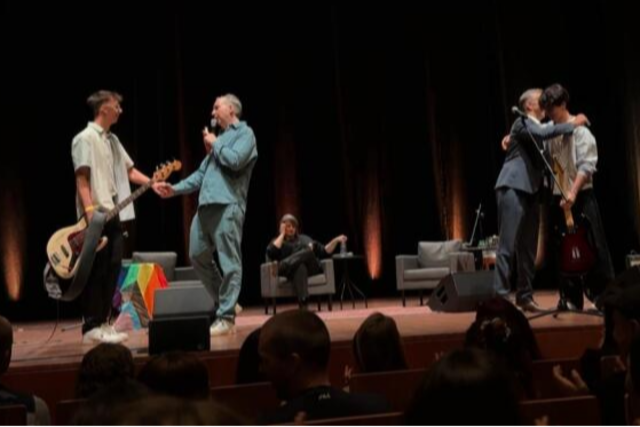 Wie zwei Freiburger Musiker von Schulz und Bhmermann auf die Bhne katapultiert wurden