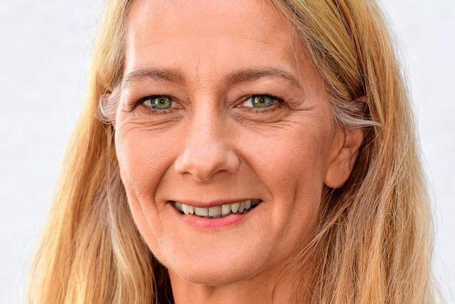 Bettina Birk: 