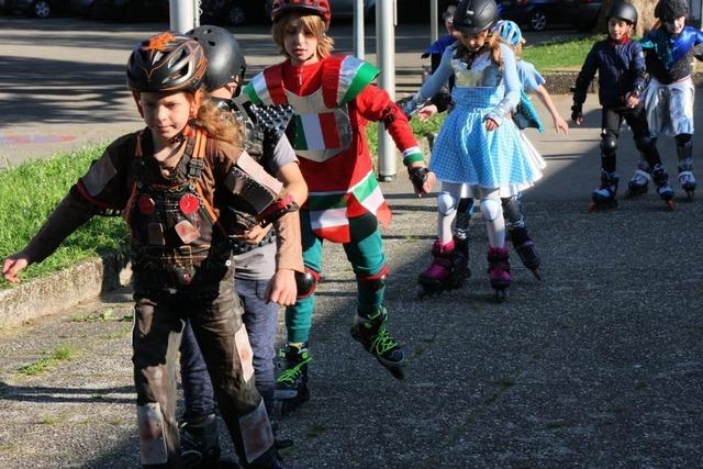 Bochum ist jetzt in Emmendingen - eine Grundschulklasse fhrt Starlight Express auf