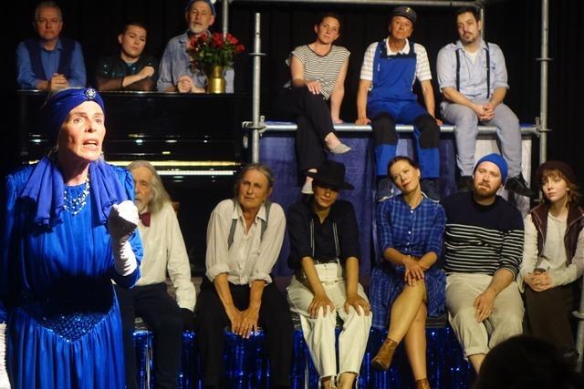 Theaterstck im Weiler Kesselhaus: Der Ozeanpianist und sein Geheimnis