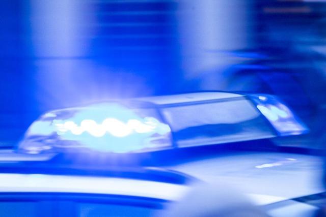 Grenzkontrolle in Neuried-Altenheim: Polizei hindert zwei Mnner an der unerlaubten Einreise
