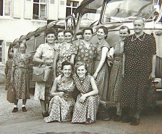 Geselligkeit wurde bei den Wylerter Landfrauen schon immer groß geschrieben. | Foto: Repro: Reiner Beschorner Geselligkeit wurde bei den Wylerter Landfrauen schon immer groß geschrieben. | Foto: Repro: Reiner Beschorner