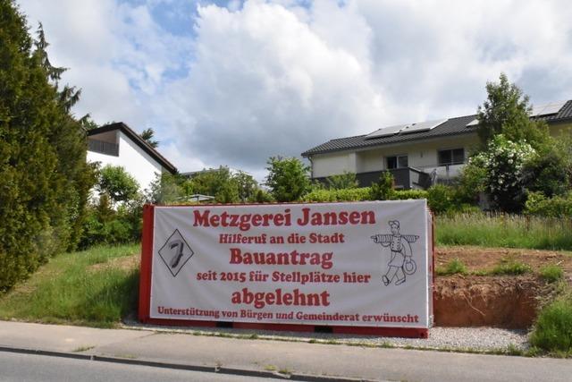 Warum die  Lrracher Metzgerei Jansen seit zehn Jahren keine Garagen auf dem Salzert bauen darf