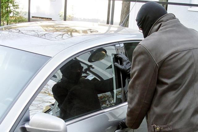 Nach Diebsthlen aus Autos im Kreis Waldshut mssen zwei Mnner in Haft – dann folgt die Abschiebung