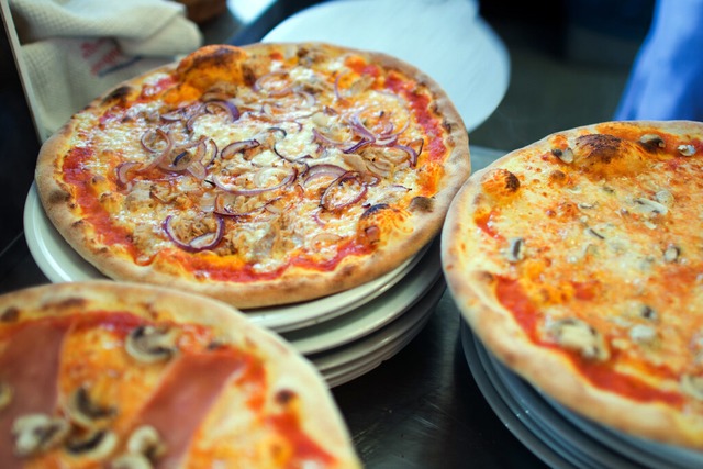 Die Pizza in Lörrach war nicht mehr genießbar. | Foto: Arno Burgi (dpa) Die Pizza in Lörrach war nicht mehr genießbar. | Foto: Arno Burgi (dpa)