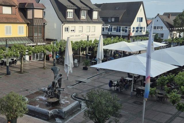 Wieso der Brunnen auf dem Neuenburger Rathausplatz lange trocken blieb