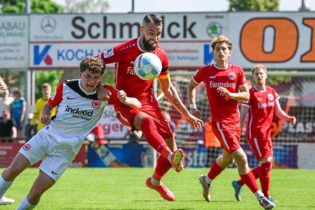 Bahlinger SC gegen FC Auggen - zwei Weindrfer im Pokalfieber