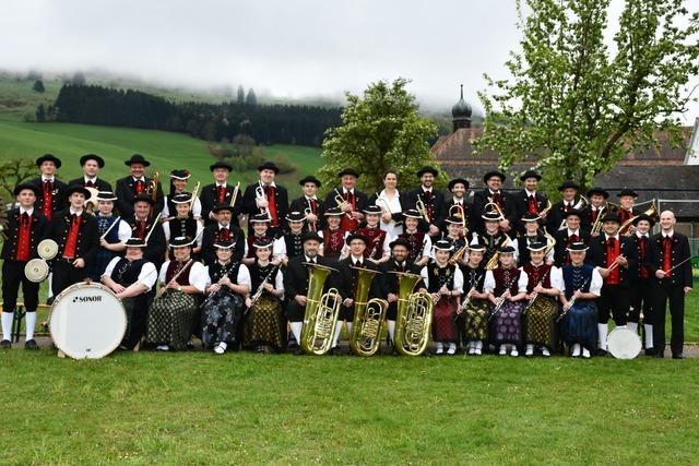 Was es mit dem Marsch "Im Eilschritt nach St. Peter" auf sich hat, den die Trachtenkapelle Oberried spielt