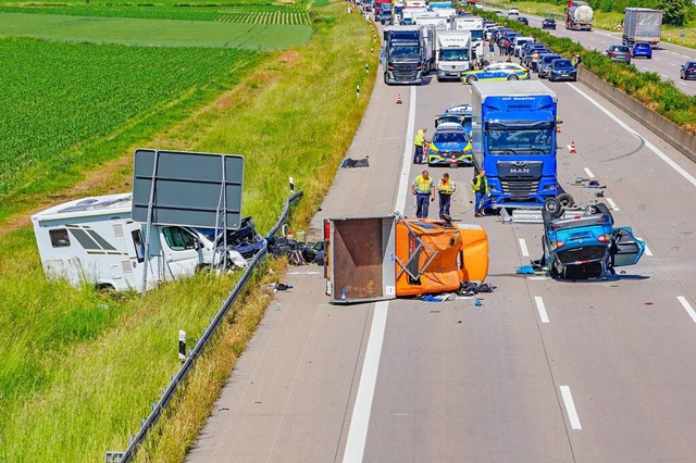 Die Unfallstelle auf der A 5  | Foto: Einsatz-Report24