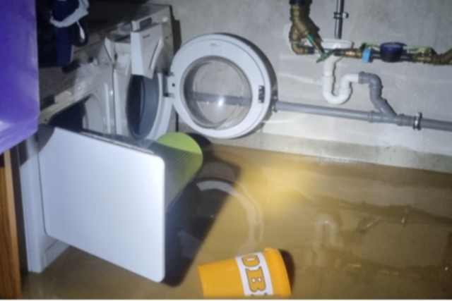 Wie es ist, wenn einem der Keller voll Wasser luft