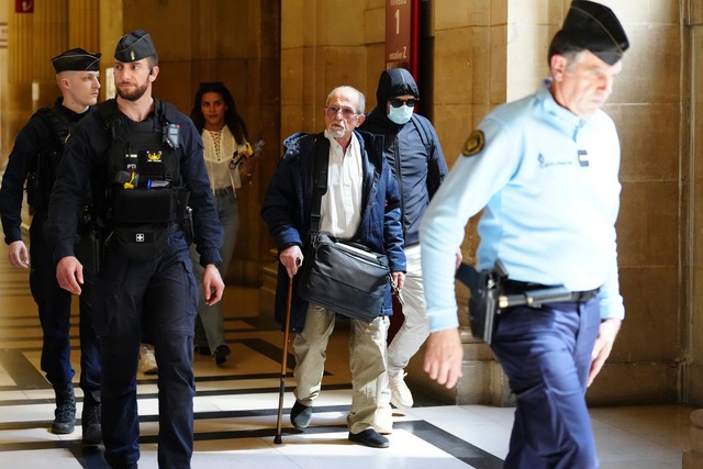 Die franz&ouml;sische Presse bezeichne...lters als "Opa-Gangster" (Archivbild).  | Foto: Aurelien Morissard/AP/dpa