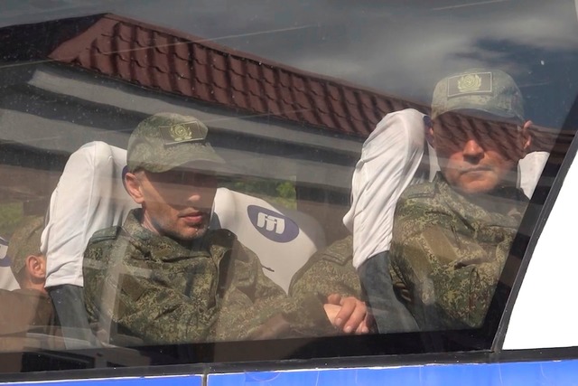 Moskau und Kiew haben mit dem gr&ouml;...inn vor mehr als drei Jahren begonnen.  | Foto: Uncredited/Russian Defense Ministry/AP/dpa