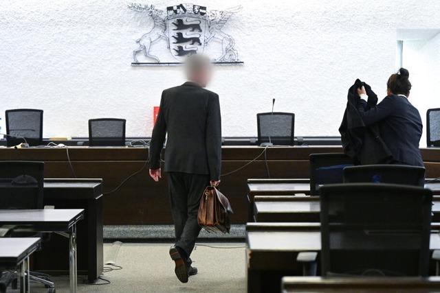 Stuttgarter Staatsanwaltschaft klagt Ex-Polizeiinspekteur Andreas R. erneut an