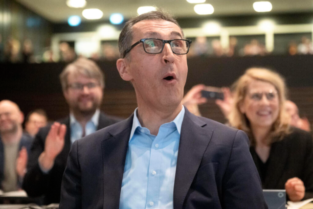 Grne whlen Cem zdemir zum Spitzenkandidaten - mit 97 Prozent Zustimmung