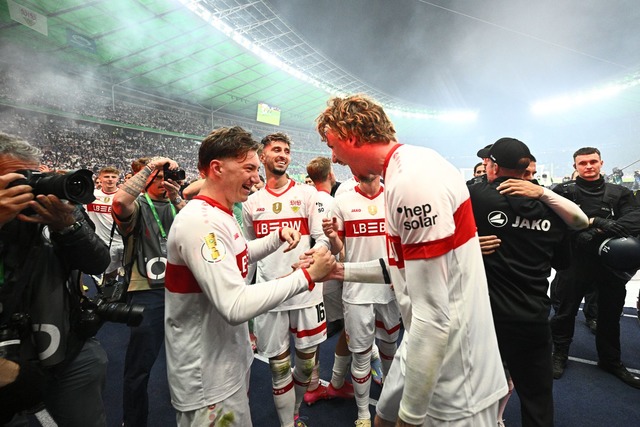 Nach dem Pokalsieg geht es f&uuml;r An...Nick Woltemade bei der DFB-Elf weiter.  | Foto: Tom Weller/dpa