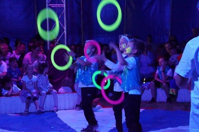 Grundschule am Rheinwald in Weisweil feiert erfolgreiche Zirkus-Projektwoche