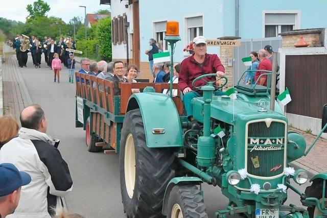 Fotos: Festumzug durch Eichstetten zum 125-Jhrigen des Musikvereins