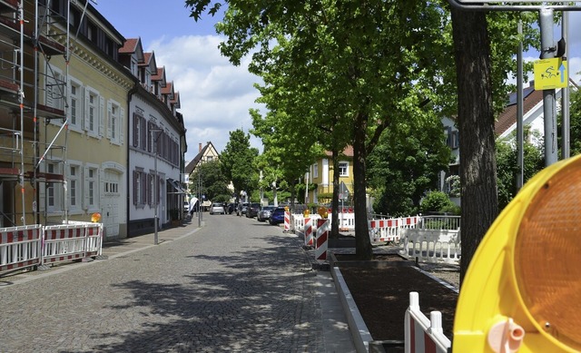 Noch wird daran gearbeitet: die neugestaltete Einfahrt in die Markgrafenstrae  | Foto: Ulrike Strter