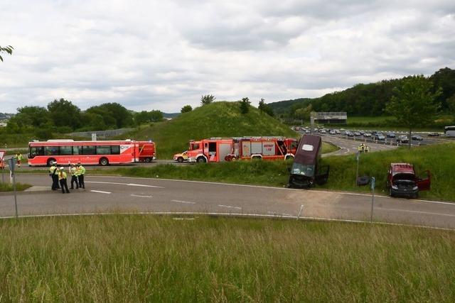 Drei Tote bei Kleinbus-Unfall auf A48 nahe Koblenz