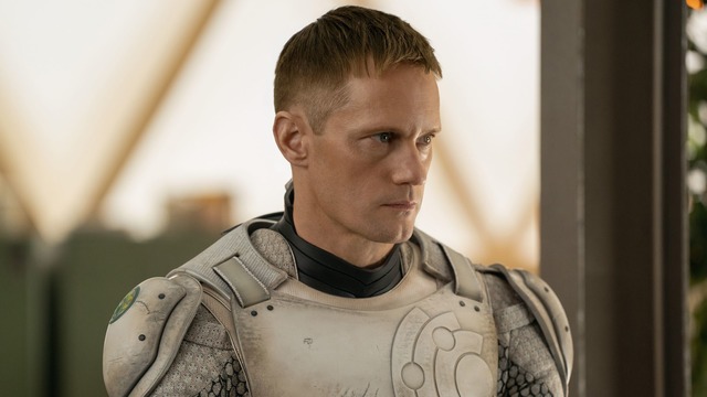 Alexander Skarsgard als Murderbot.  | Foto: Steve Wilkie/Apple TV/dpa