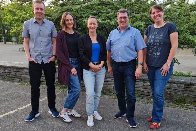 Tischtennisplatte schafft an der Realschule neue sportliche Mglichkeiten – dank des Frdervereins