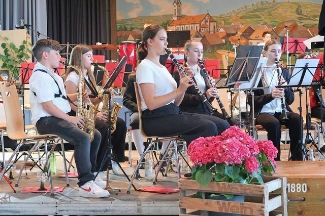 Ihringer Musikverein führt ins mittelalterliche Uringa