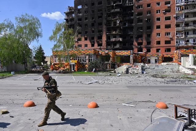 Pokrowsk ist einer der Schwerpunkte ru...roffensive Moskaus statt? (Archivbild)  | Foto: Michael Shtekel/AP/dpa