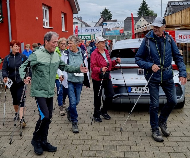 Nach dem Lauf stand ein gemütliches Zusammensein im Festzelt auf dem Programm. | Foto: Dieter Fleig Nach dem Lauf stand ein gemütliches Zusammensein im Festzelt auf dem Programm. | Foto: Dieter Fleig